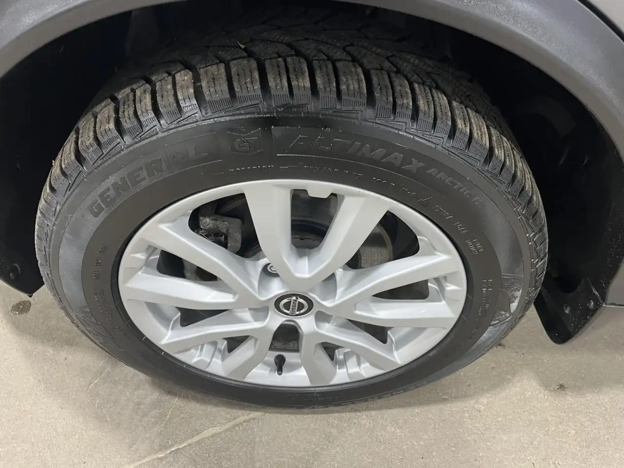 Nissan Qashqai снимка Nissan Qashqai