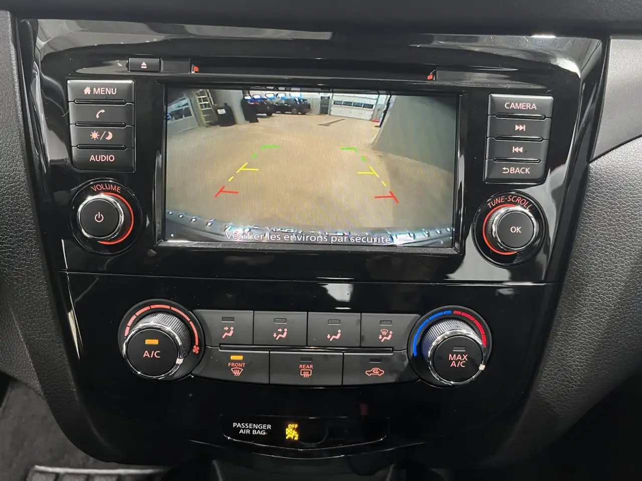 Nissan Qashqai снимка Nissan Qashqai