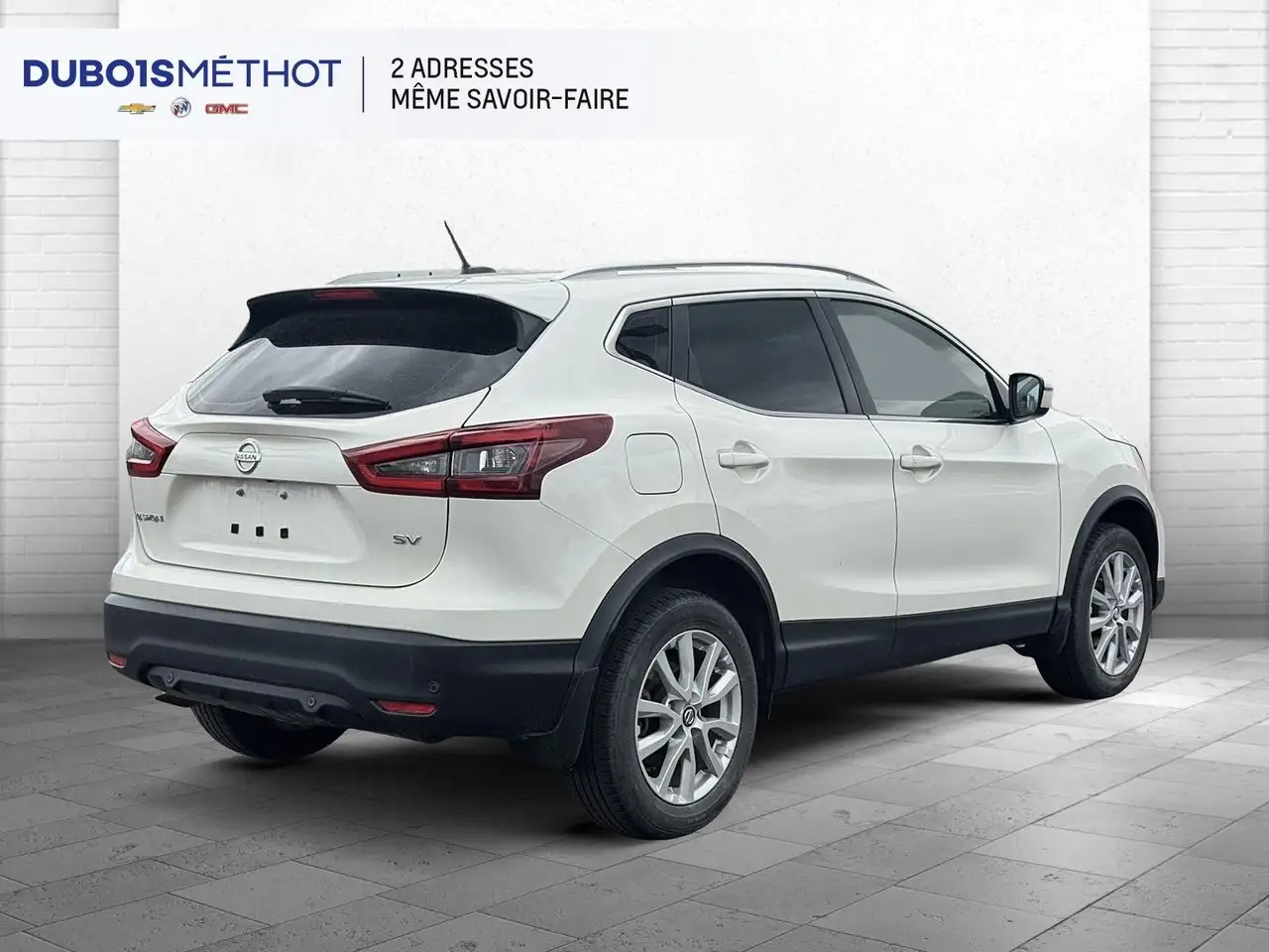 Nissan Qashqai снимка Nissan Qashqai