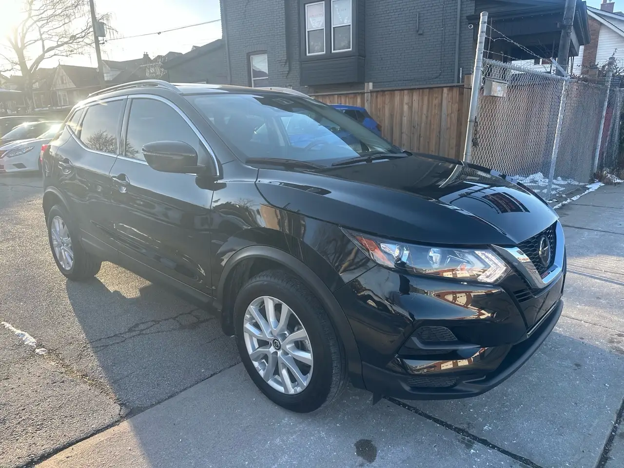 Nissan Qashqai снимка Nissan Qashqai