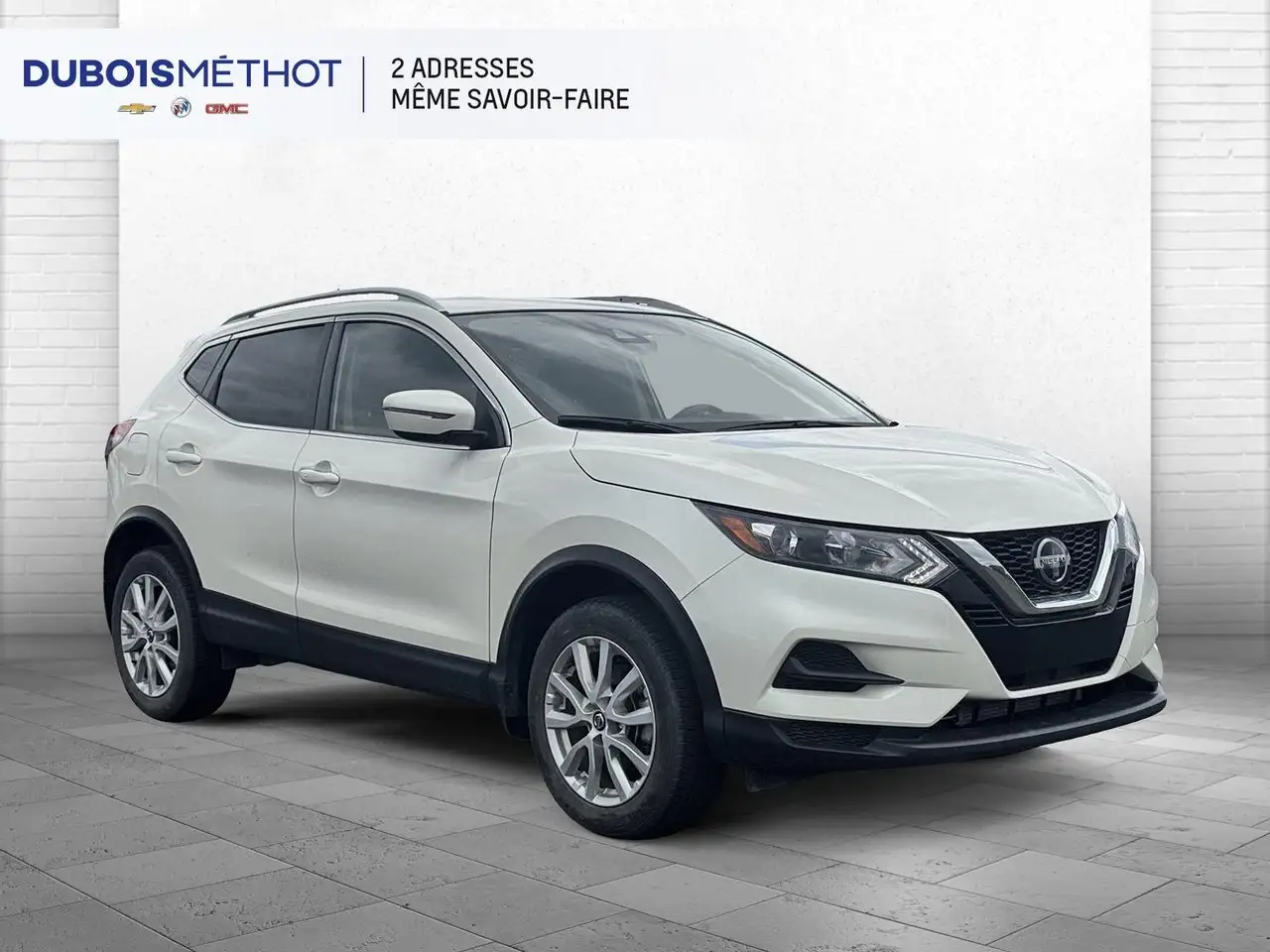 Nissan Qashqai снимка Nissan Qashqai