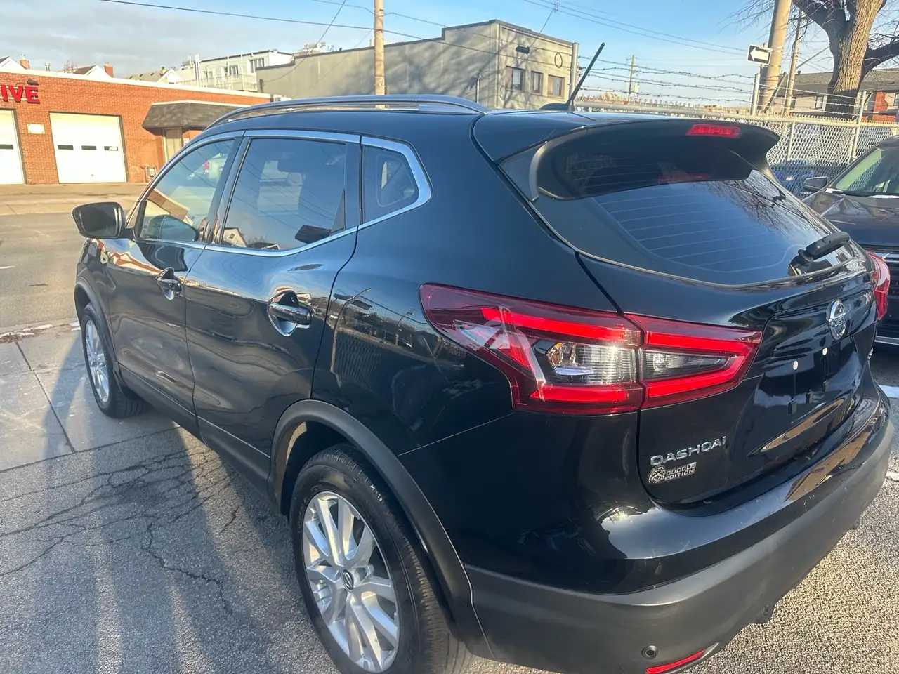 Nissan Qashqai снимка Nissan Qashqai