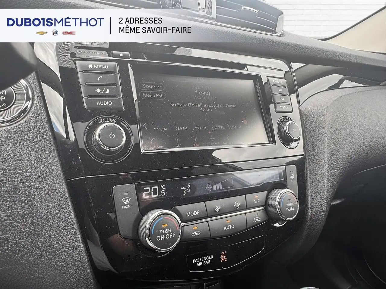 Nissan Qashqai снимка Nissan Qashqai