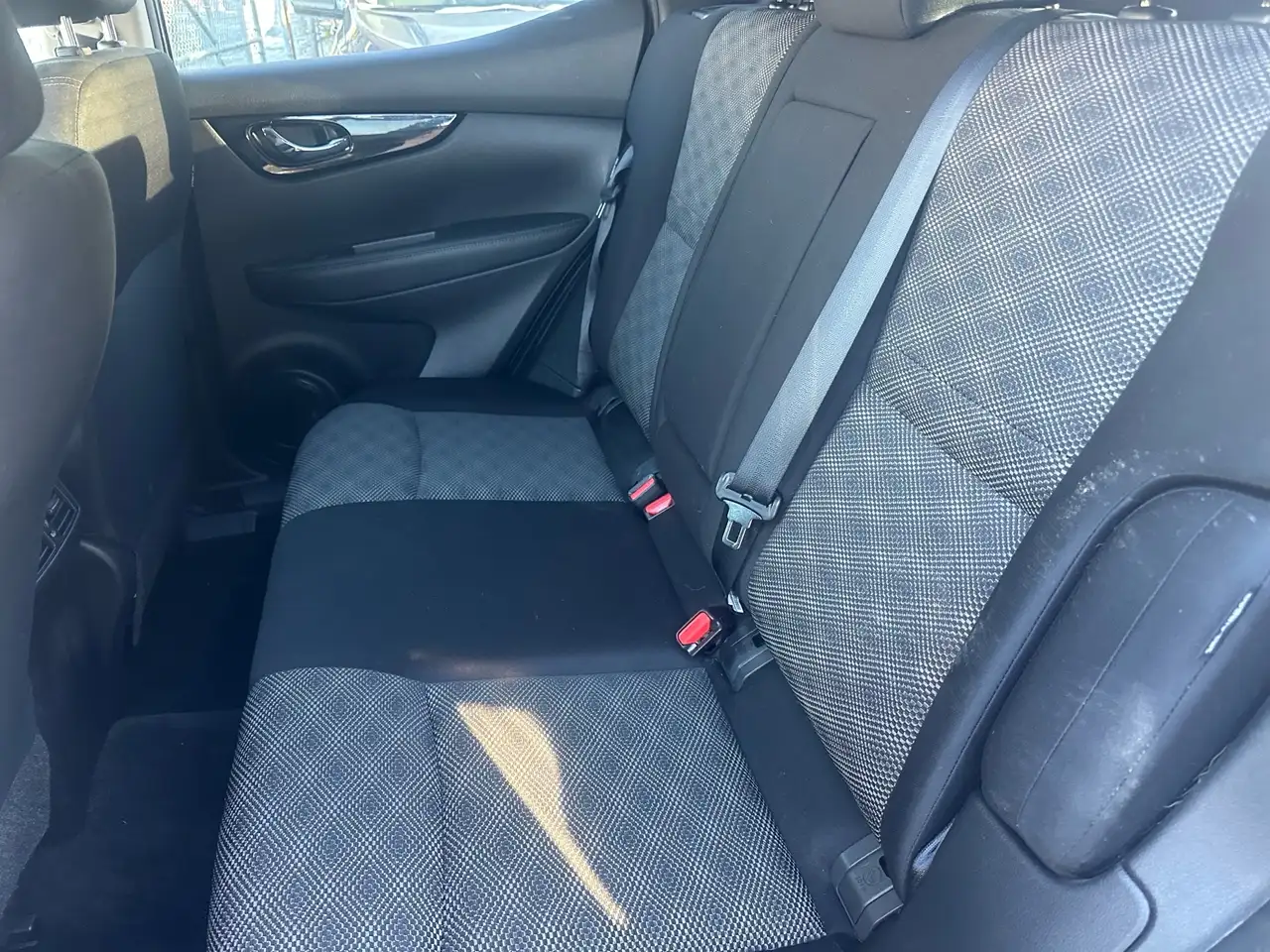 Nissan Qashqai снимка Nissan Qashqai