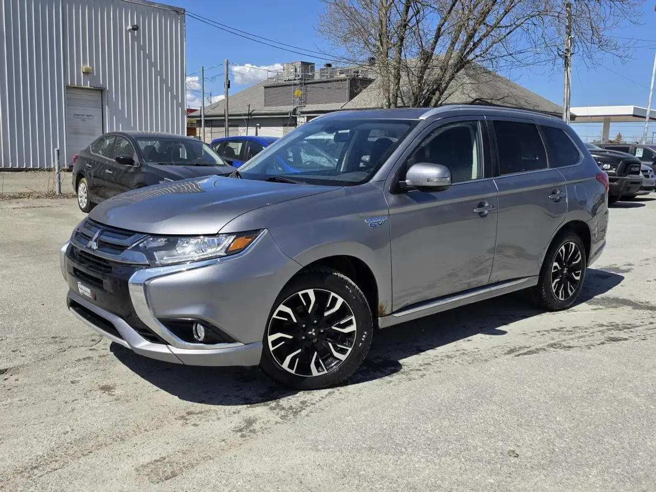 Mitsubishi Outlander снимка Mitsubishi Outlander