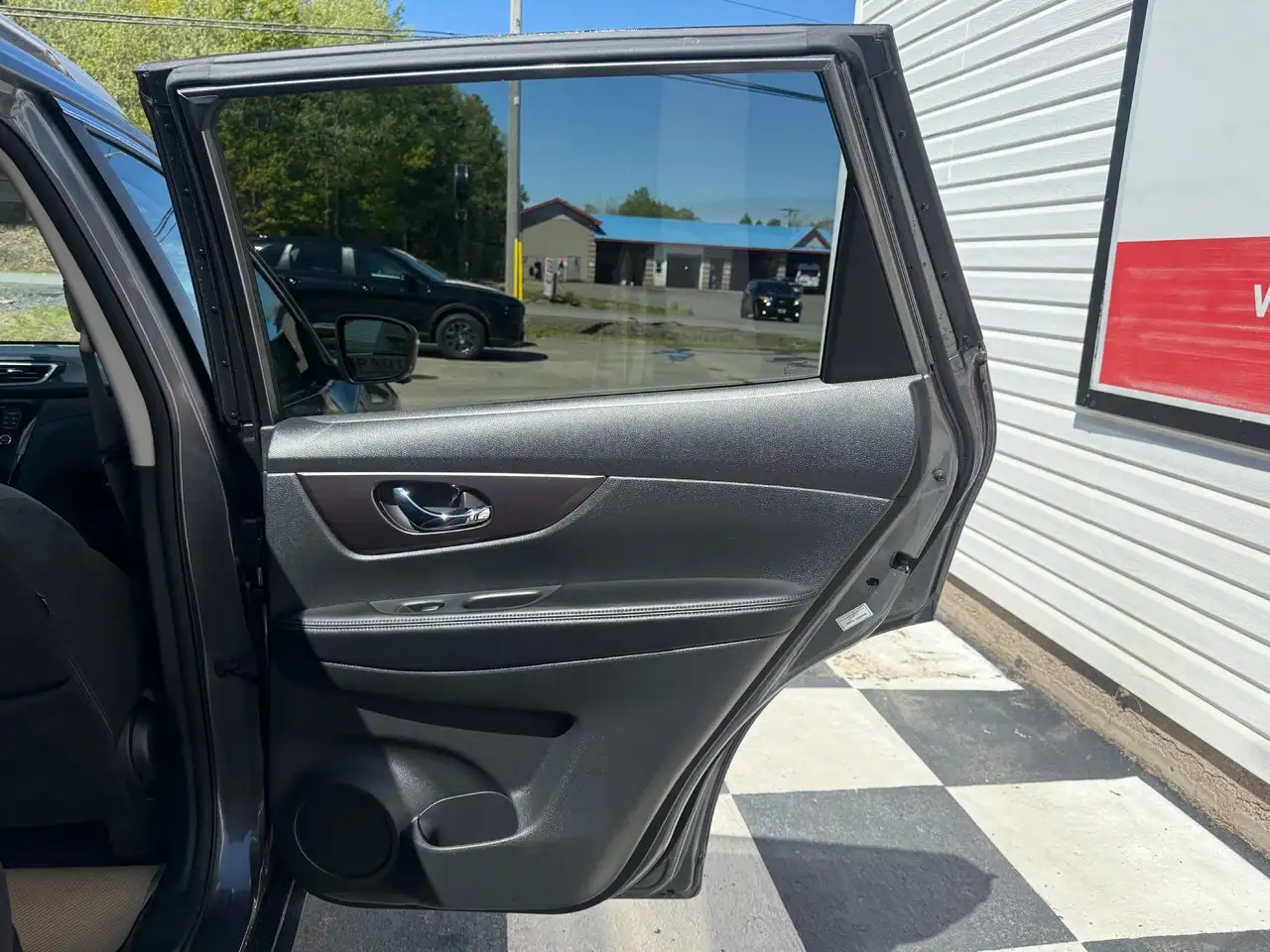 Nissan Rogue photo Nissan Rogue