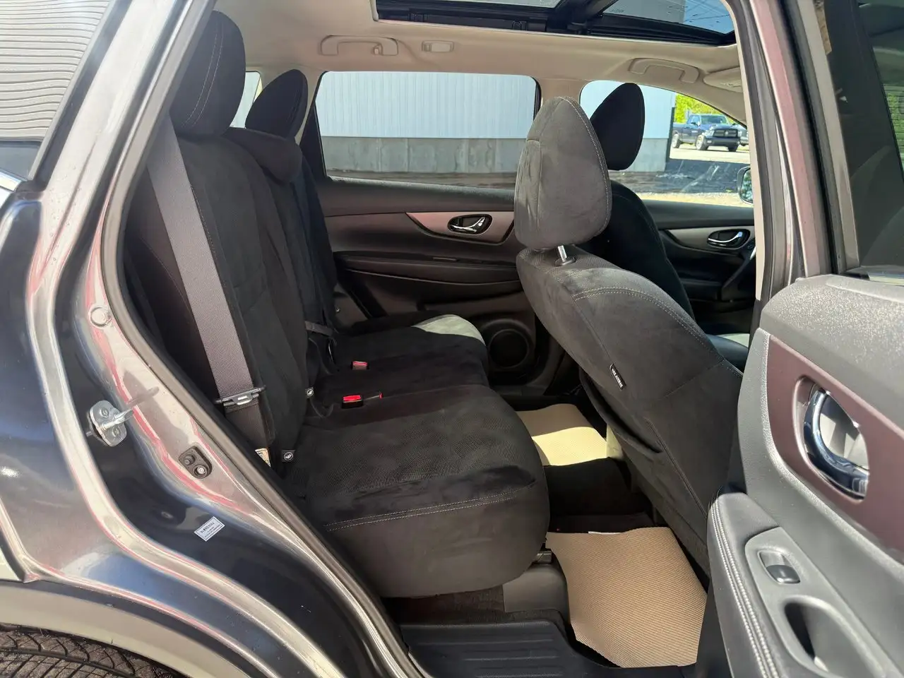 Nissan Rogue photo Nissan Rogue