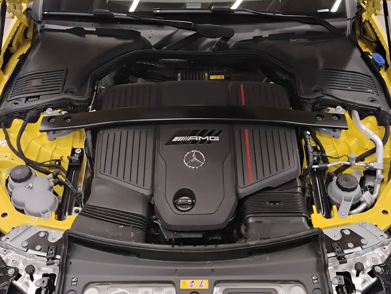 Mercedes-Benz CLE снимка Mercedes-Benz CLE