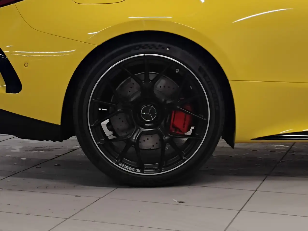 Mercedes-Benz CLE снимка Mercedes-Benz CLE