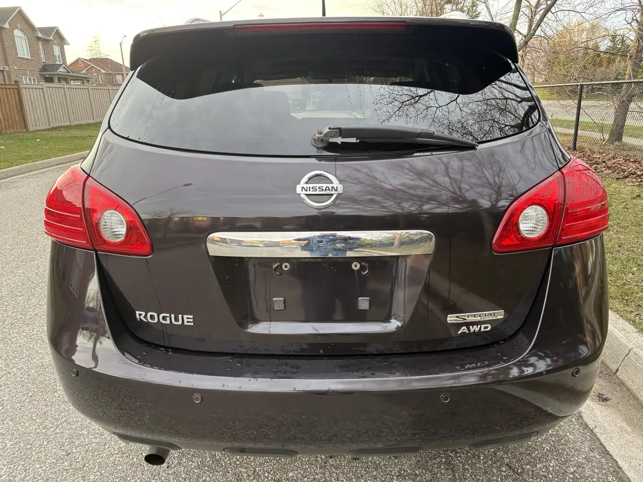 Nissan Rogue fotografie Nissan Rogue