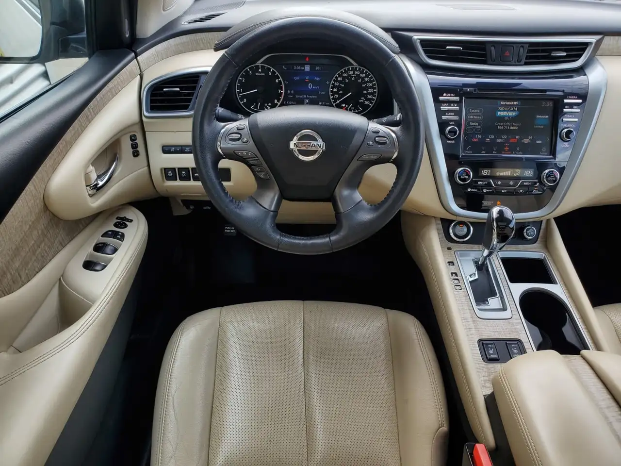Nissan Murano снимка Nissan Murano