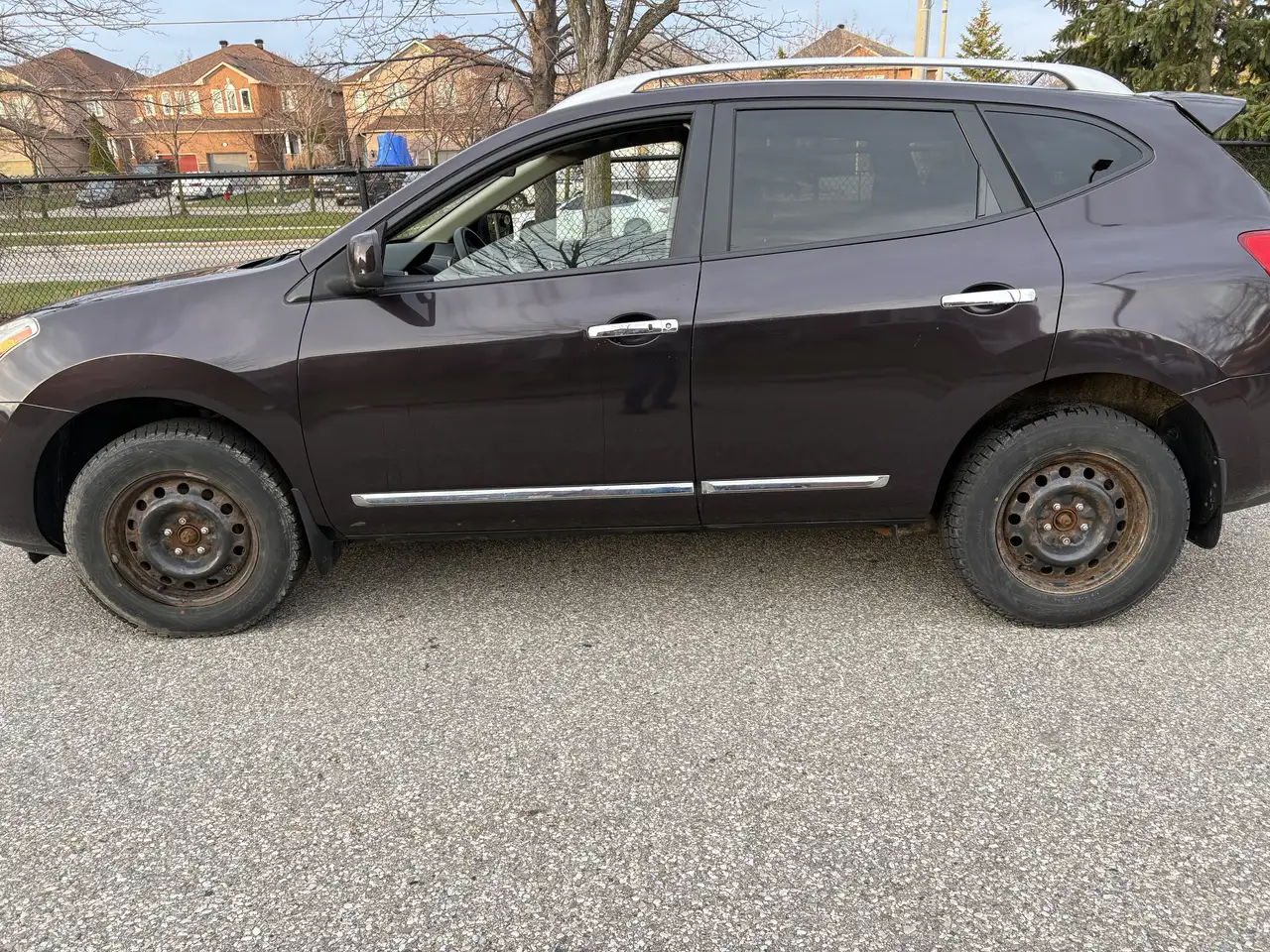 Nissan Rogue fotografie Nissan Rogue