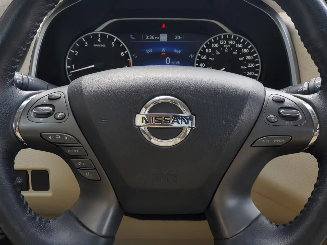 Nissan Murano снимка Nissan Murano