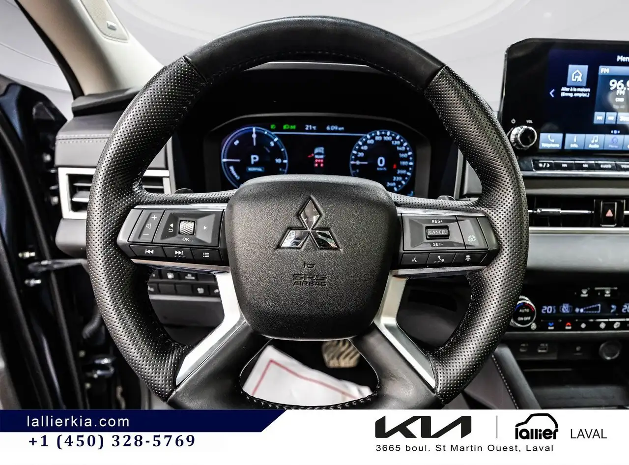 Mitsubishi Outlander снимка Mitsubishi Outlander