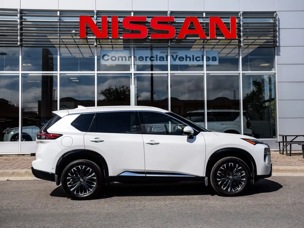 Nissan Rogue fotografie Nissan Rogue