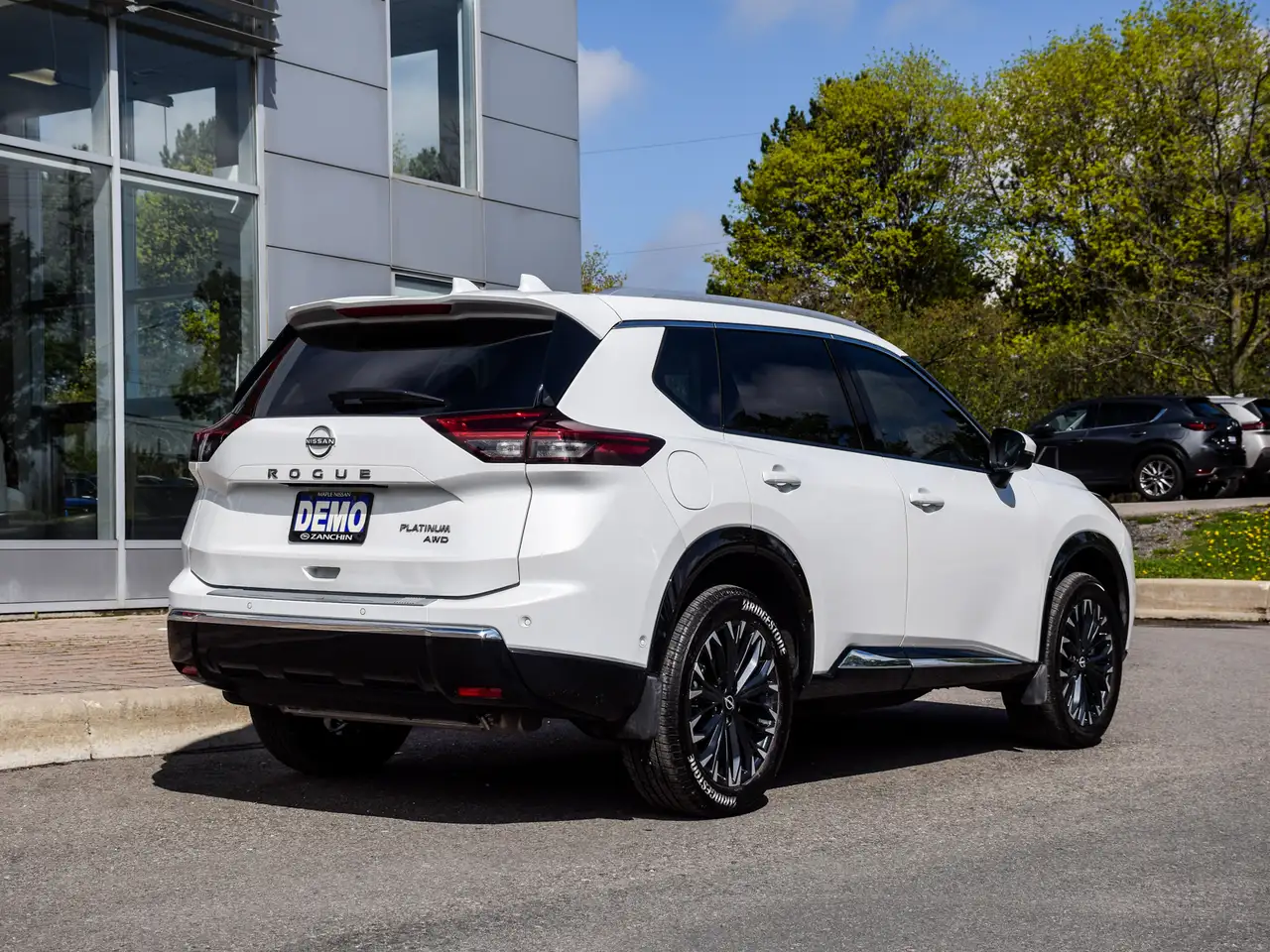 Nissan Rogue fotografie Nissan Rogue
