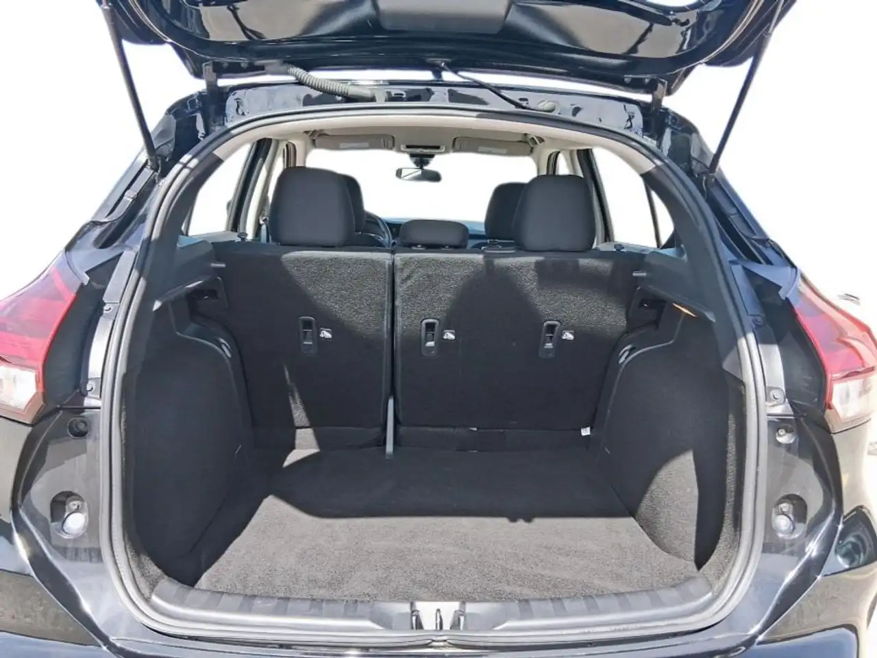 Nissan Kicks снимка Nissan Kicks
