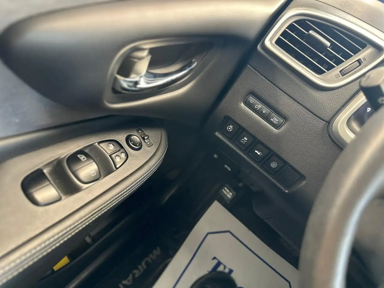 Nissan Murano снимка Nissan Murano