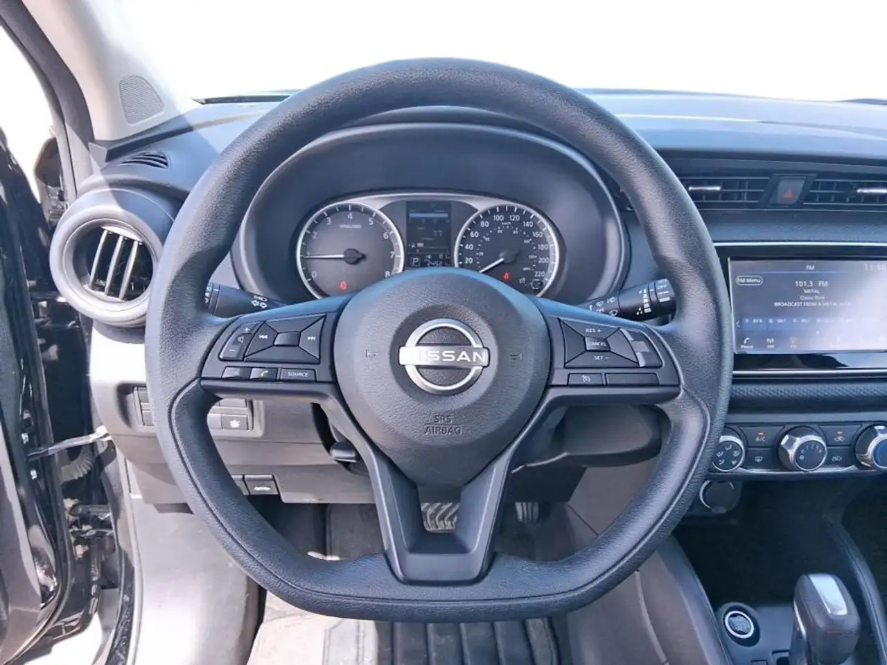 Nissan Kicks снимка Nissan Kicks