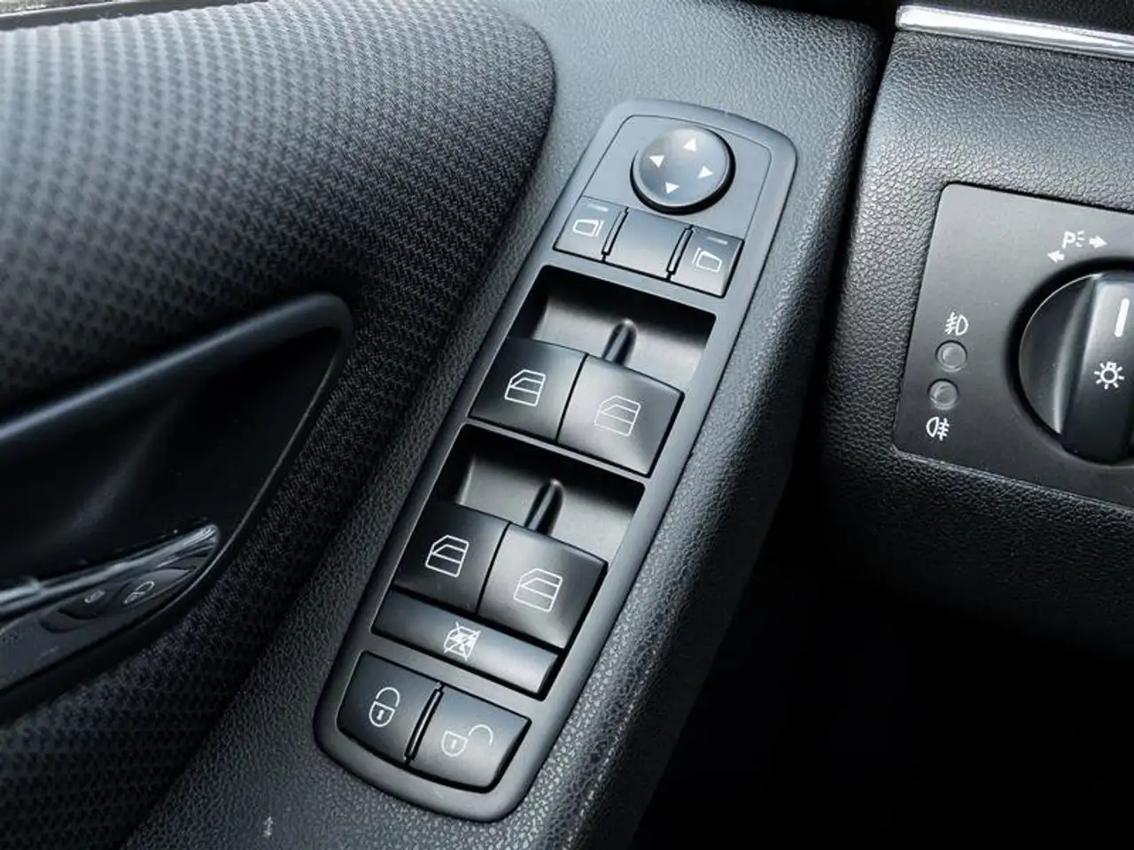 Mercedes-Benz B-Class fotografie Mercedes-Benz B-Class
