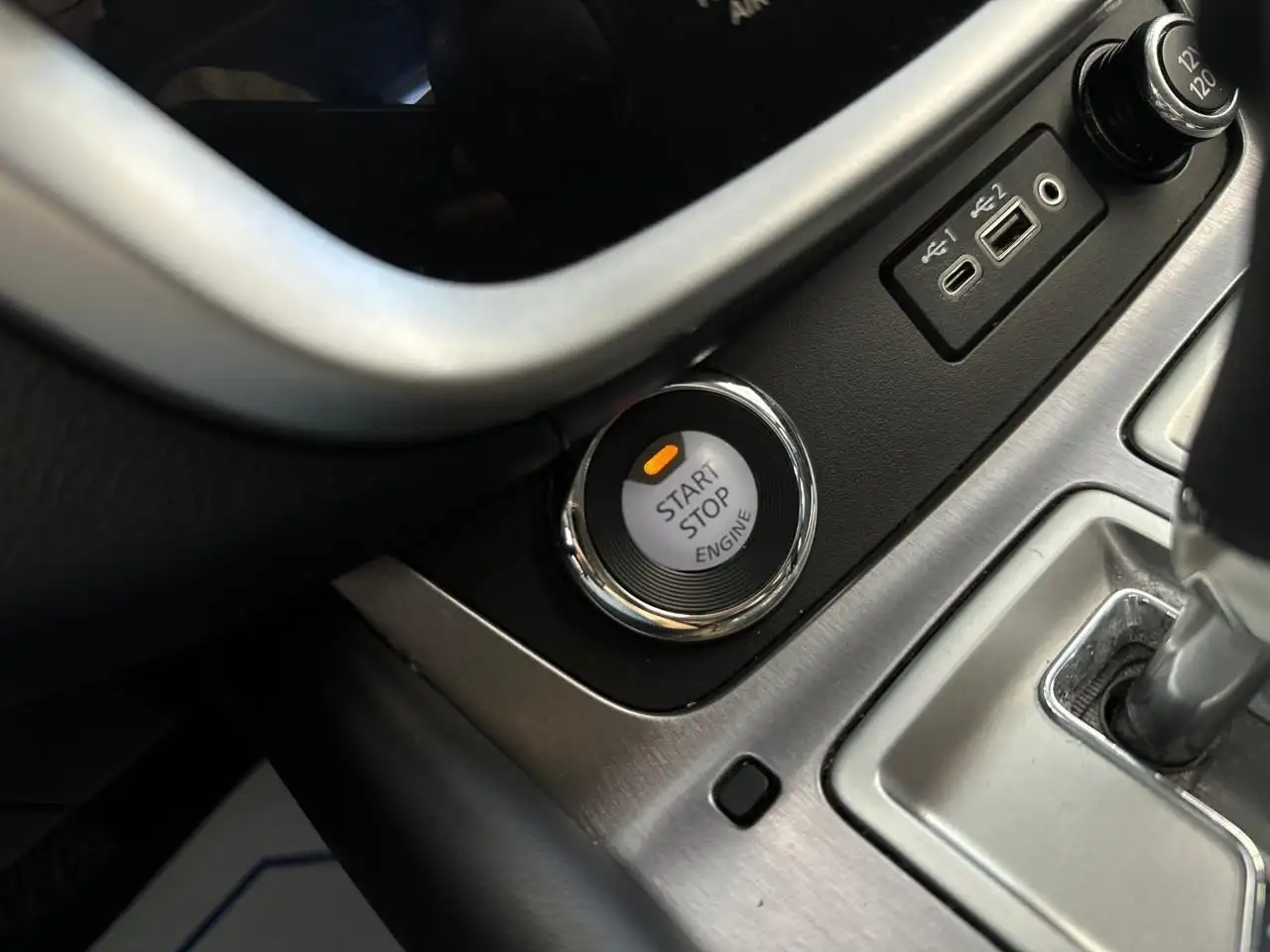Nissan Murano снимка Nissan Murano