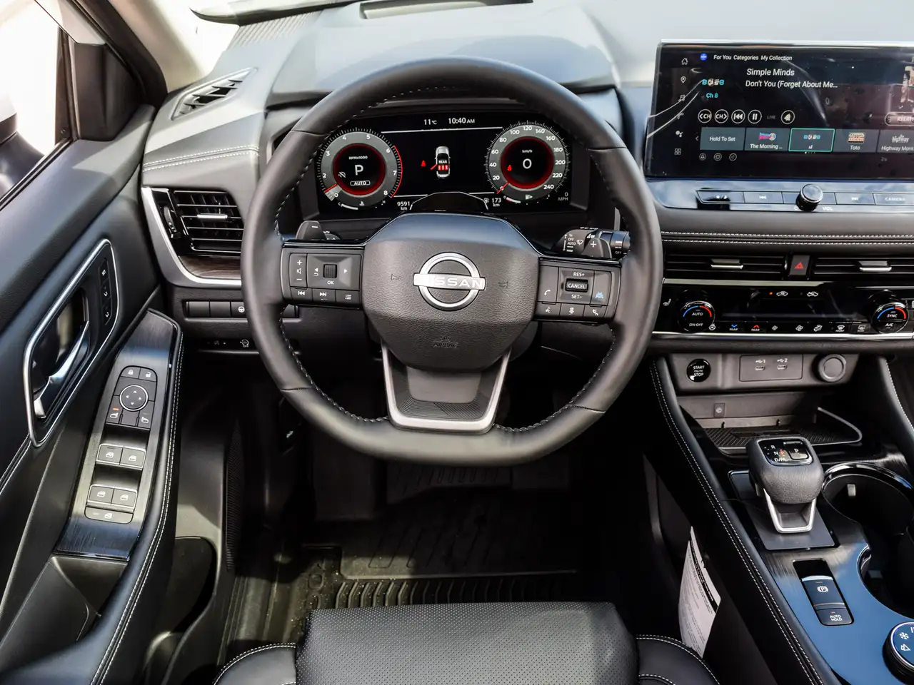 Nissan Rogue fotografie Nissan Rogue