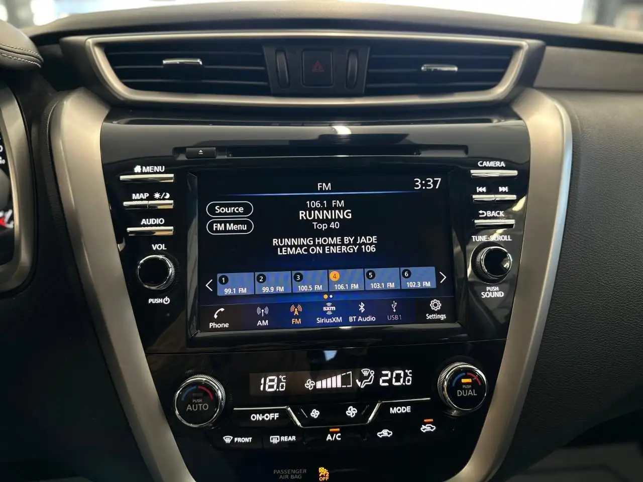 Nissan Murano снимка Nissan Murano