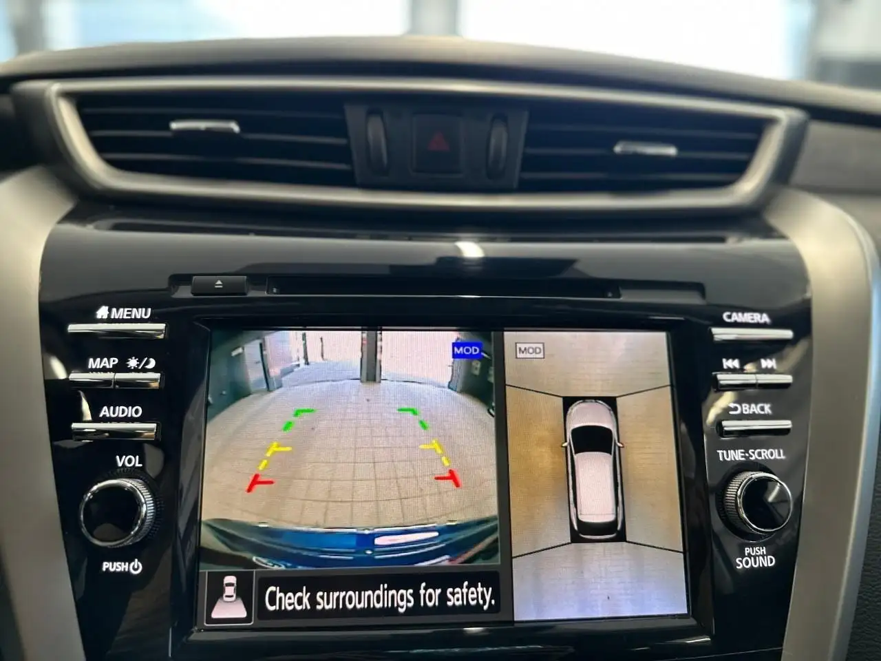 Nissan Murano снимка Nissan Murano
