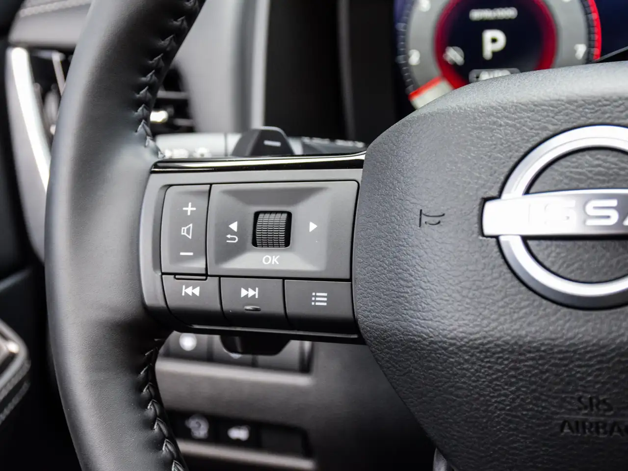 Nissan Rogue fotografie Nissan Rogue
