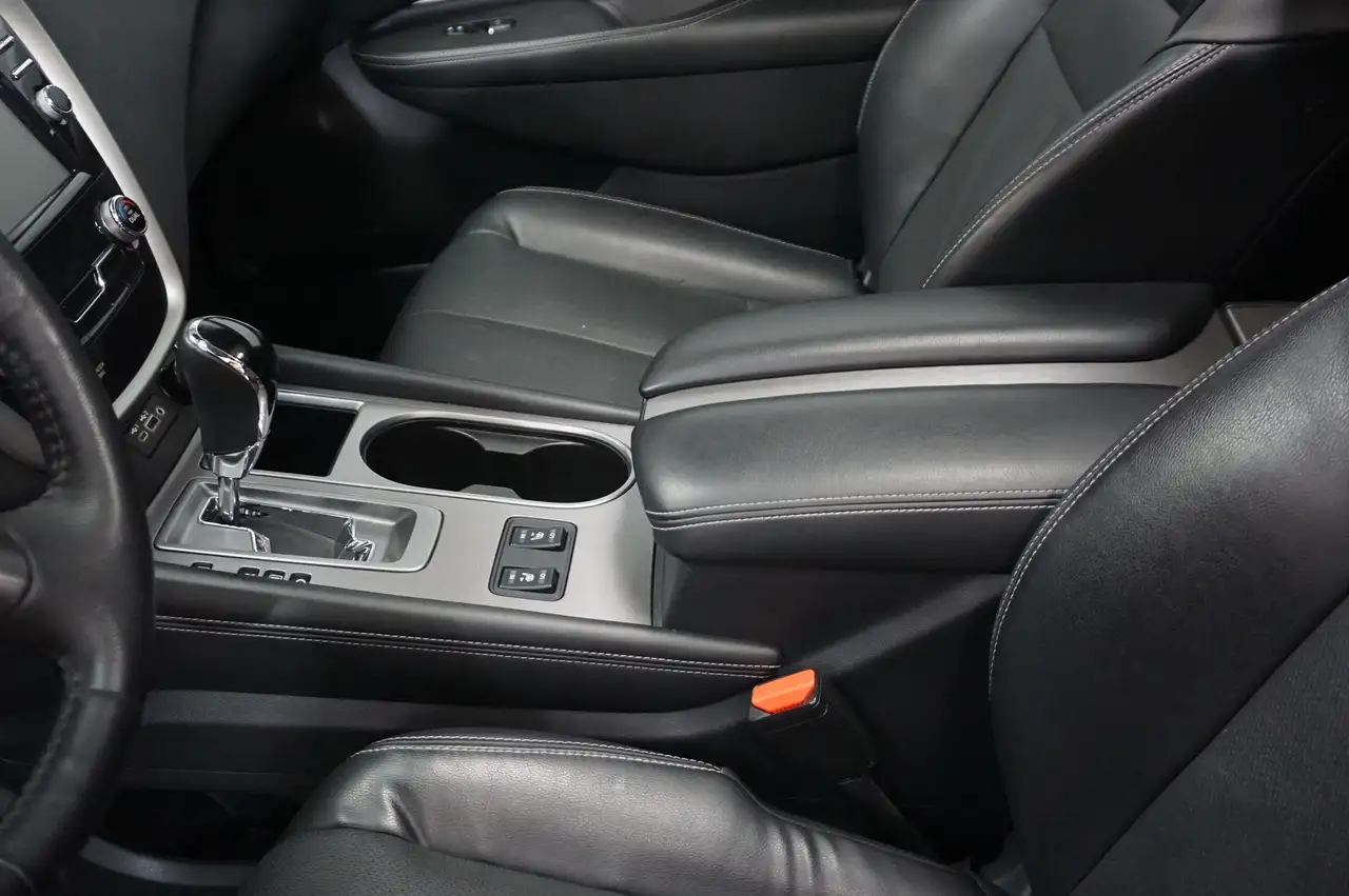 Nissan Murano fotografie Nissan Murano