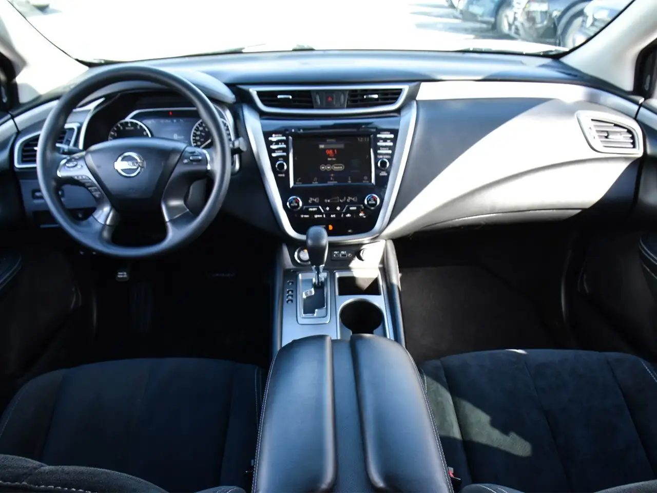 Nissan Murano снимка Nissan Murano