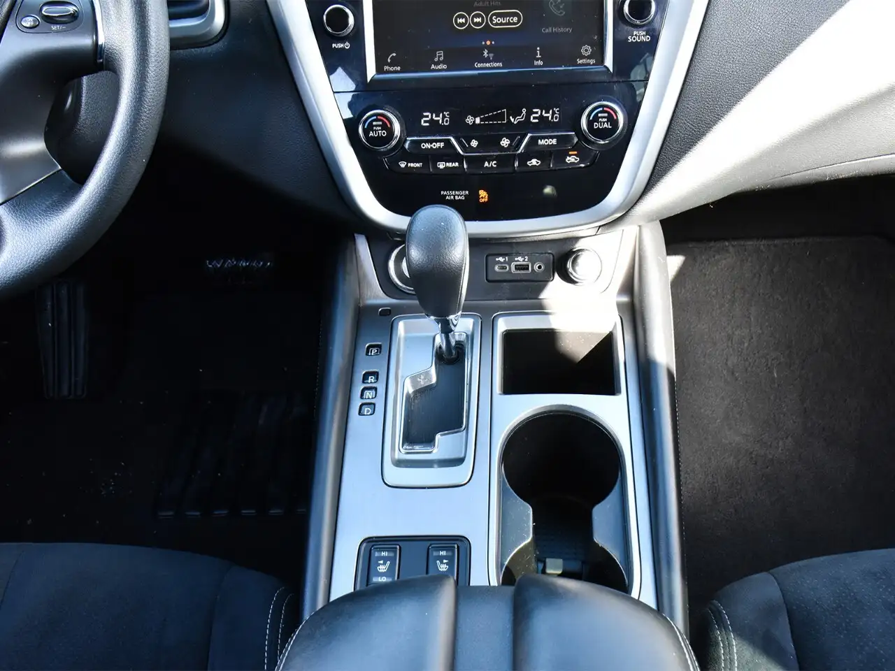 Nissan Murano снимка Nissan Murano