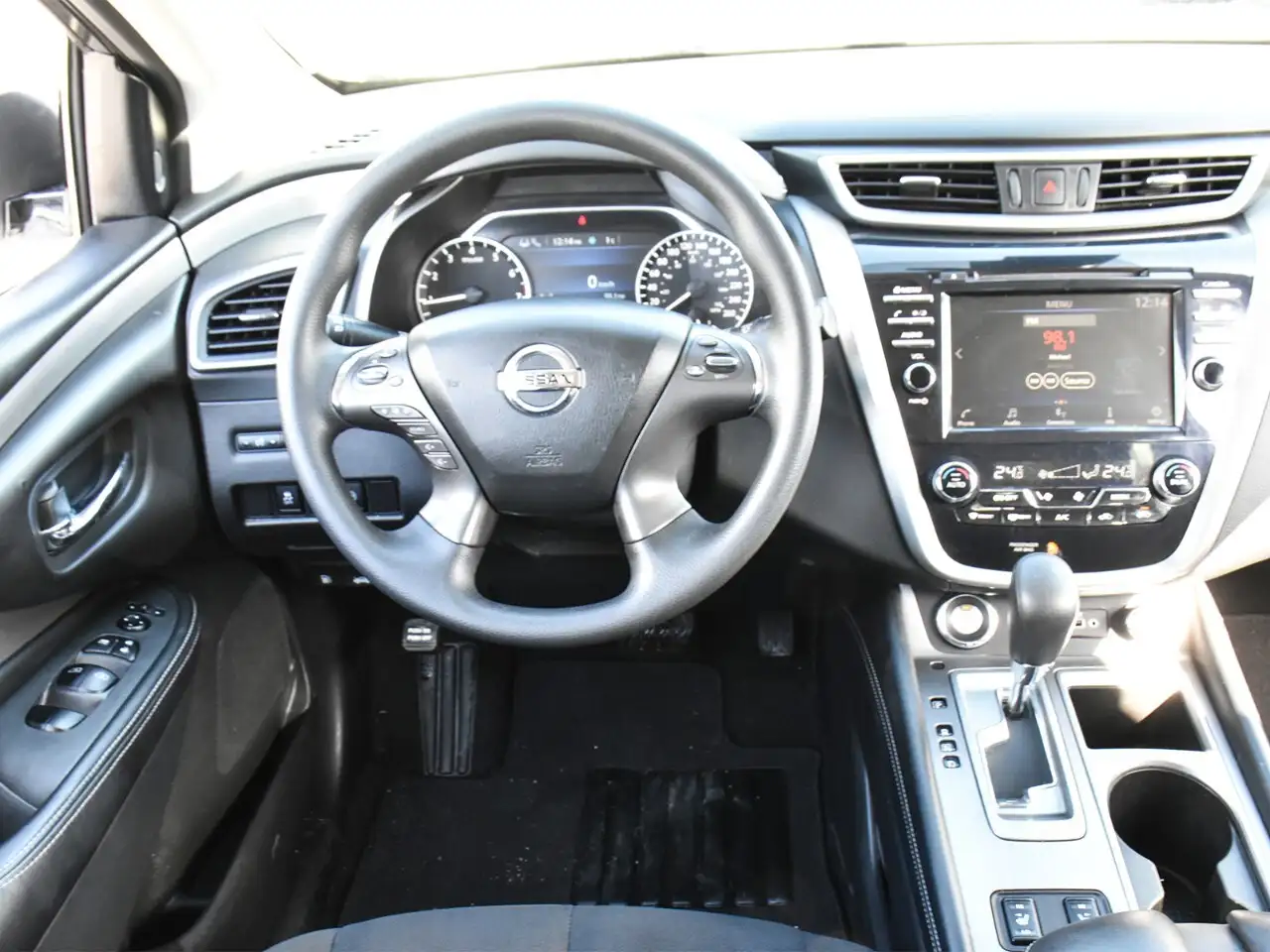 Nissan Murano снимка Nissan Murano