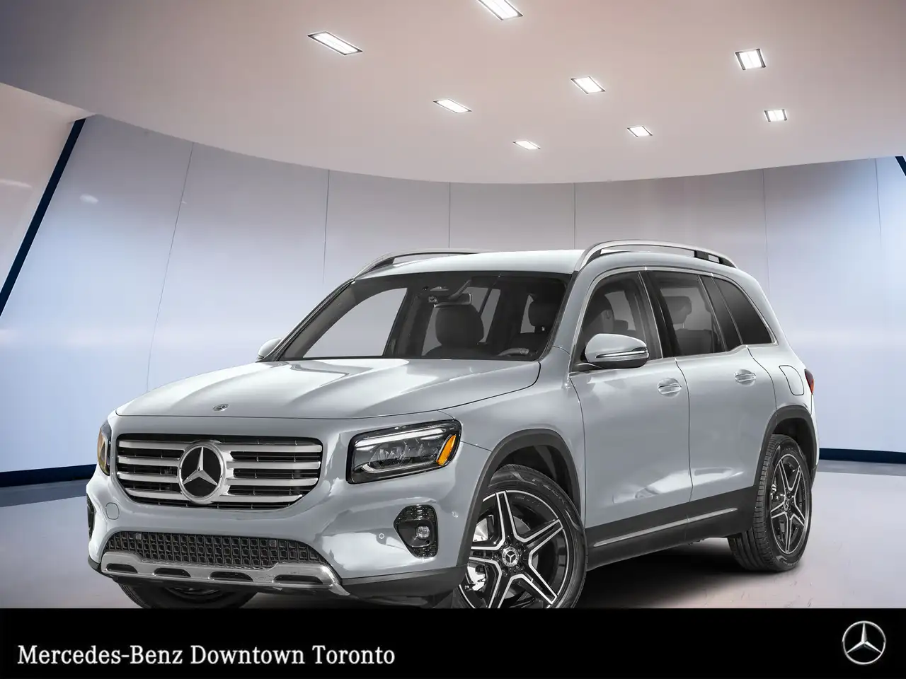 Mercedes-Benz GLB снимка Mercedes-Benz GLB