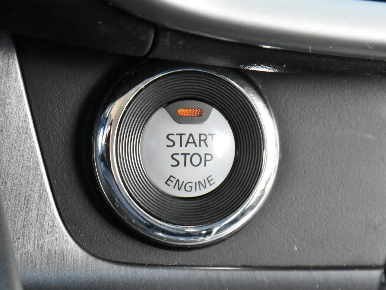 Nissan Murano снимка Nissan Murano