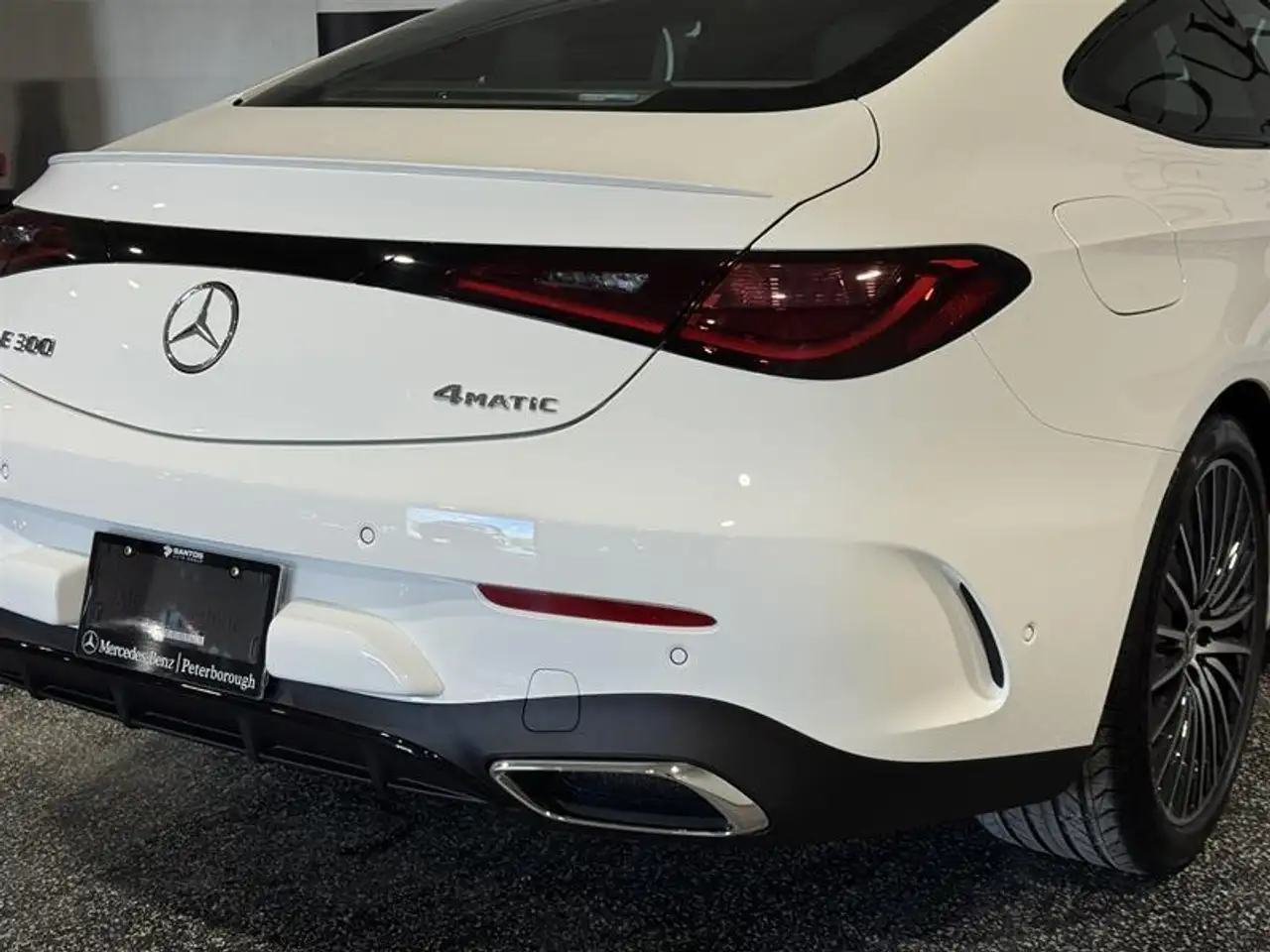 Mercedes-Benz CLE снимка Mercedes-Benz CLE