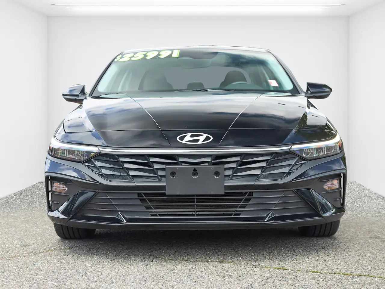 Hyundai ELANTRA снимка Hyundai ELANTRA