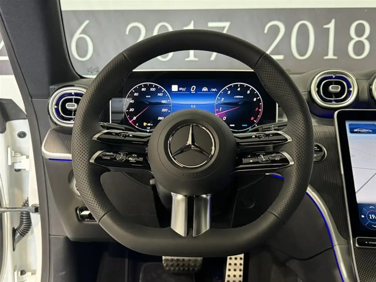 Mercedes-Benz CLE снимка Mercedes-Benz CLE