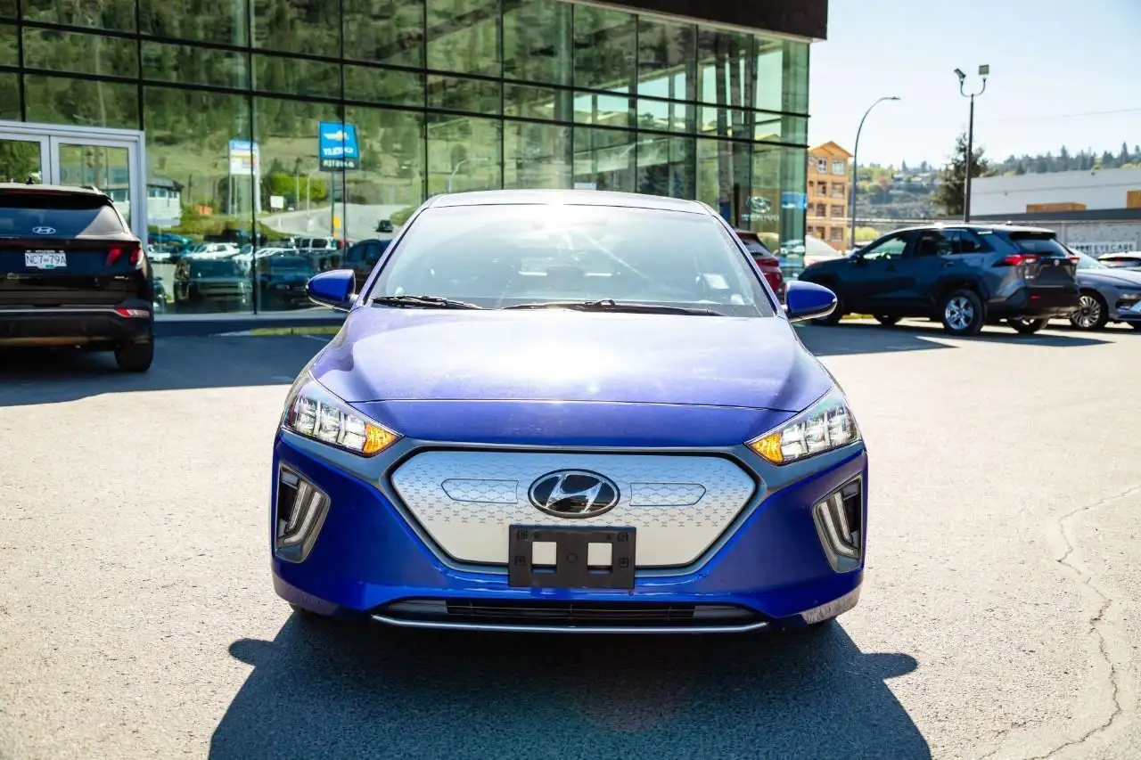 Hyundai IONIQ снимка Hyundai IONIQ
