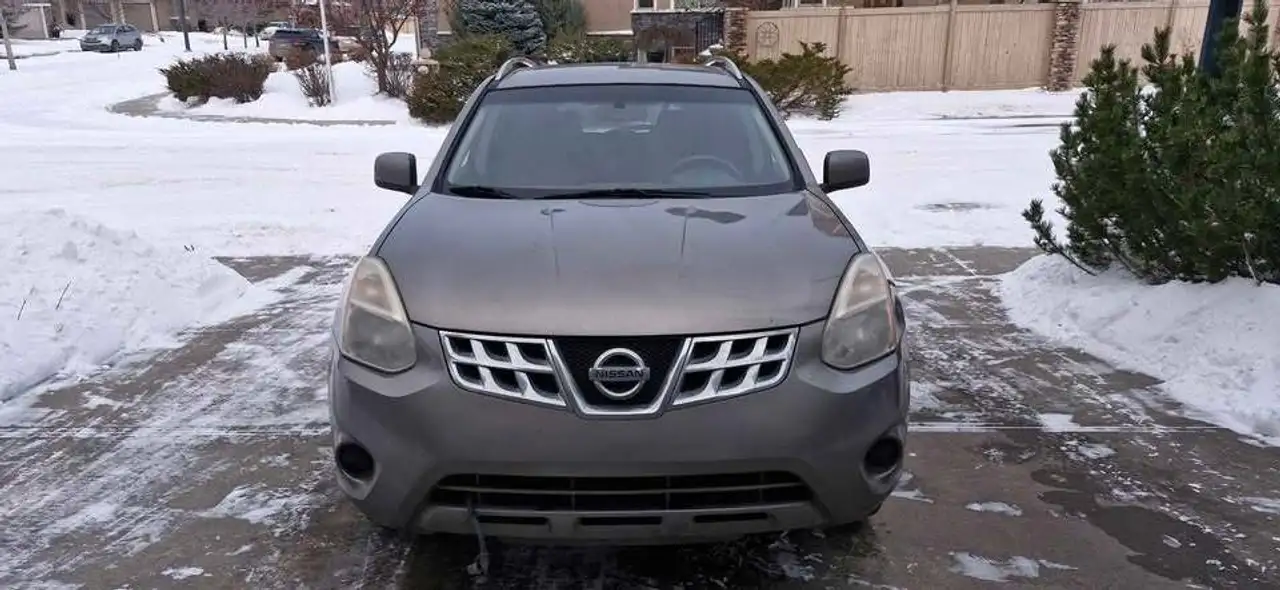 Nissan Rogue fotografie Nissan Rogue