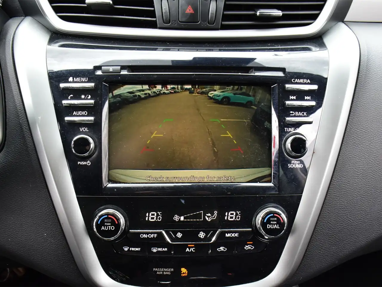 Nissan Murano снимка Nissan Murano