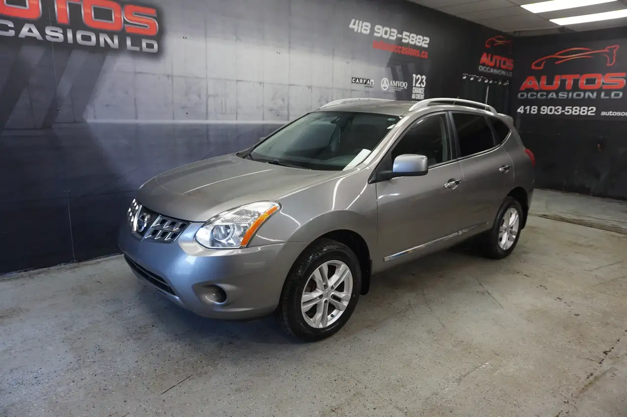 Nissan Rogue снимка Nissan Rogue
