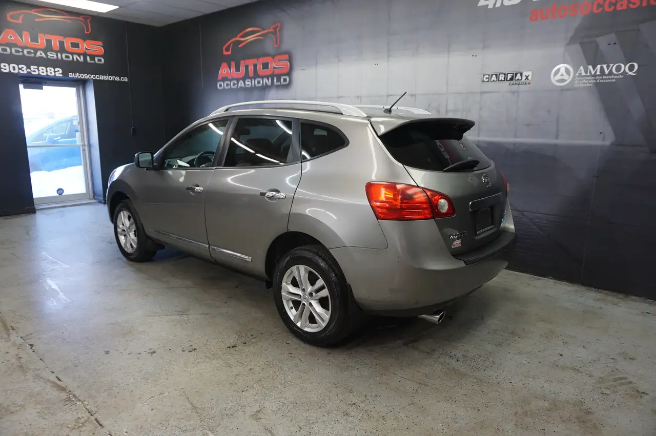 Nissan Rogue снимка Nissan Rogue