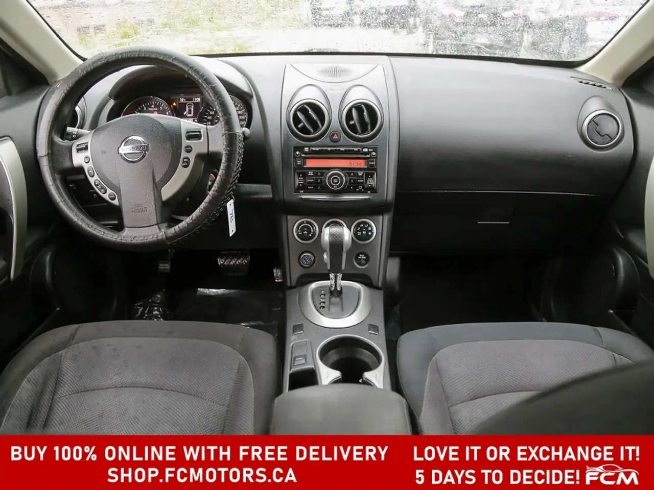 Nissan Rogue fotografie Nissan Rogue