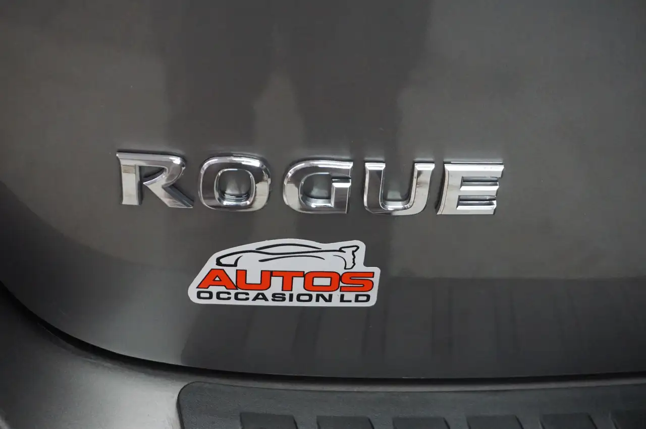 Nissan Rogue снимка Nissan Rogue