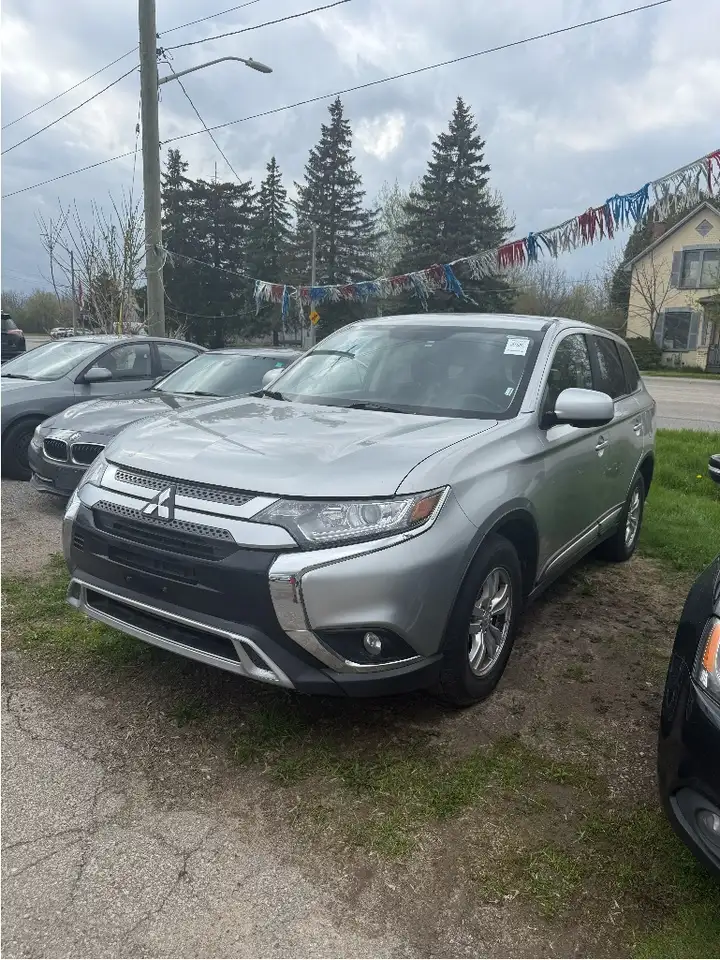2020 Mitsubishi Outlander