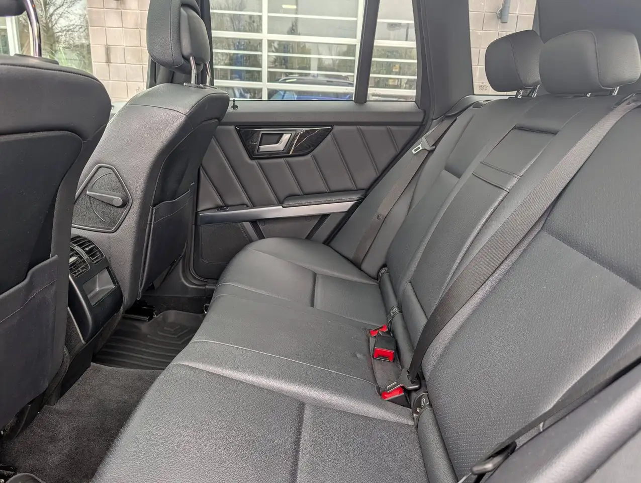 Mercedes-Benz GLK-Class снимка Mercedes-Benz GLK-Class