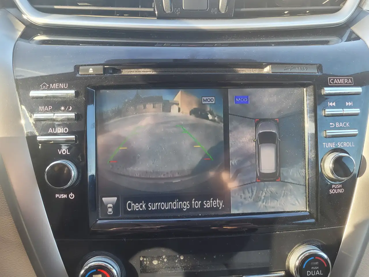 Nissan Murano снимка Nissan Murano