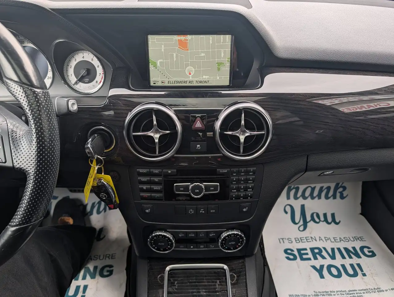Mercedes-Benz GLK-Class снимка Mercedes-Benz GLK-Class