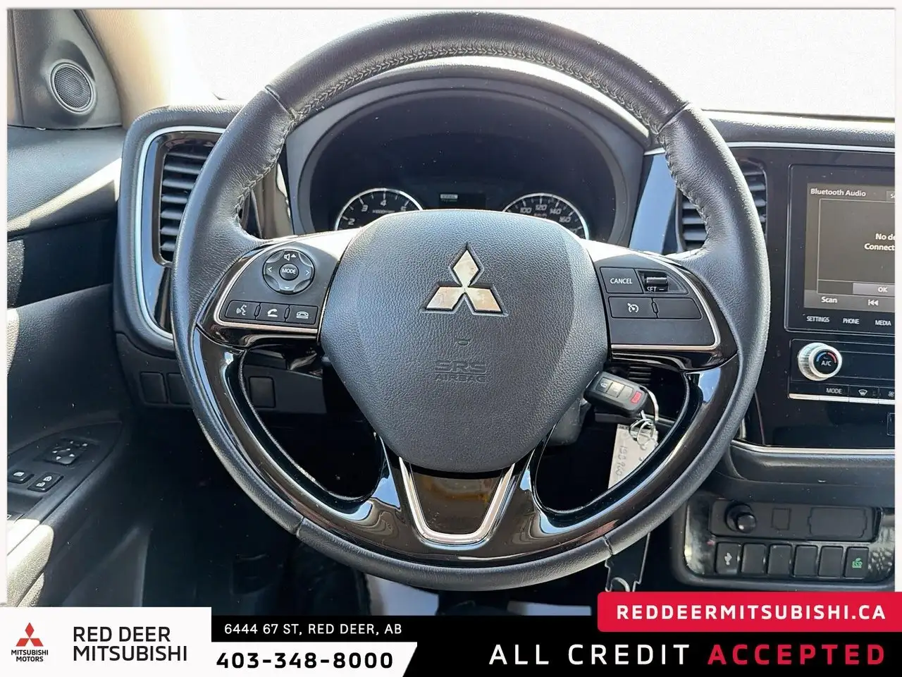 Mitsubishi Outlander снимка Mitsubishi Outlander